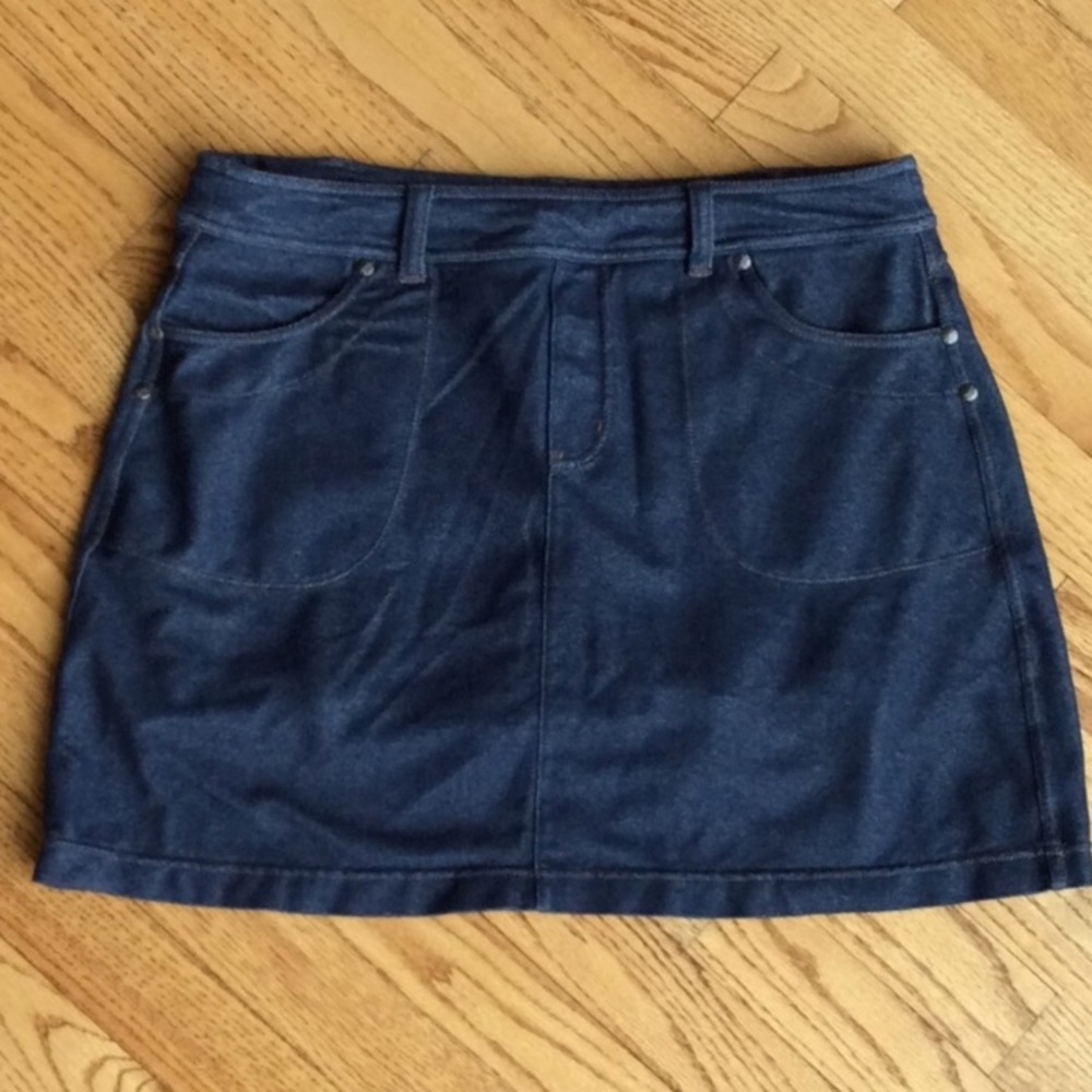 Athleta Soft Jean Skort
